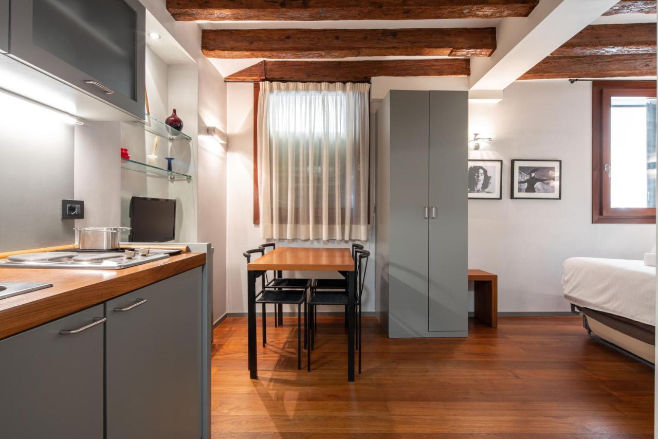 Ve.n.i.ce Cera San Moisè Appartamento Venezia